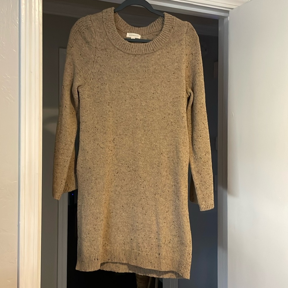 Promesea • Small • Tan